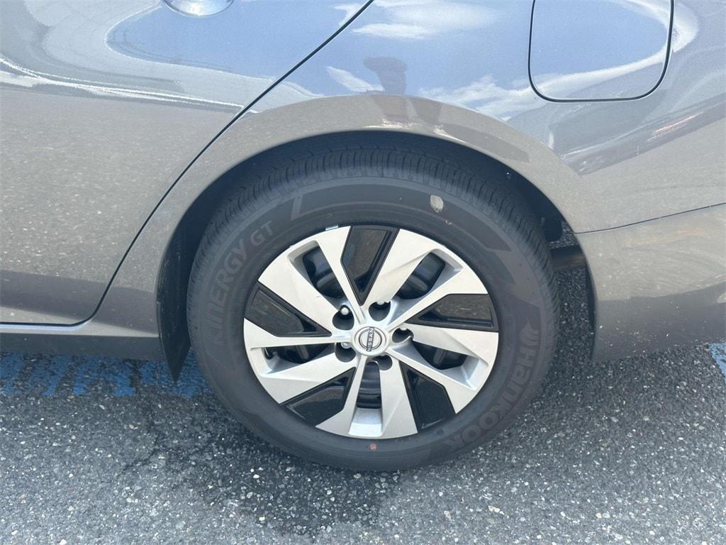 used 2025 Nissan Altima car, priced at $23,388