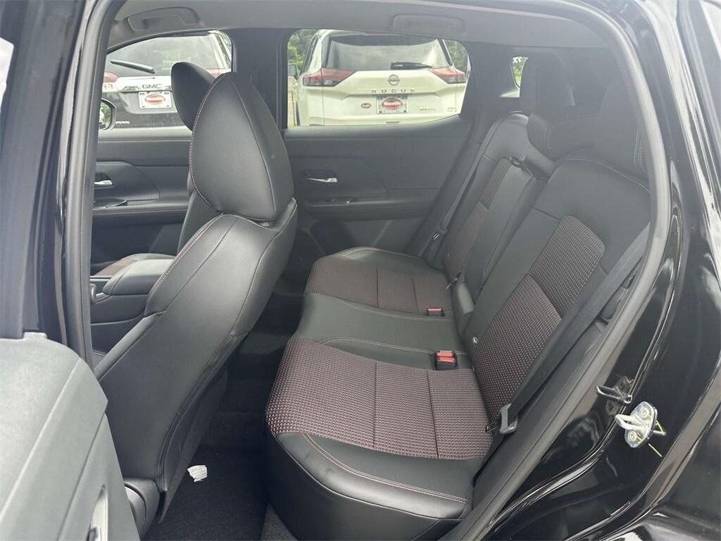 new 2025 Nissan Kicks car, priced at $28,275