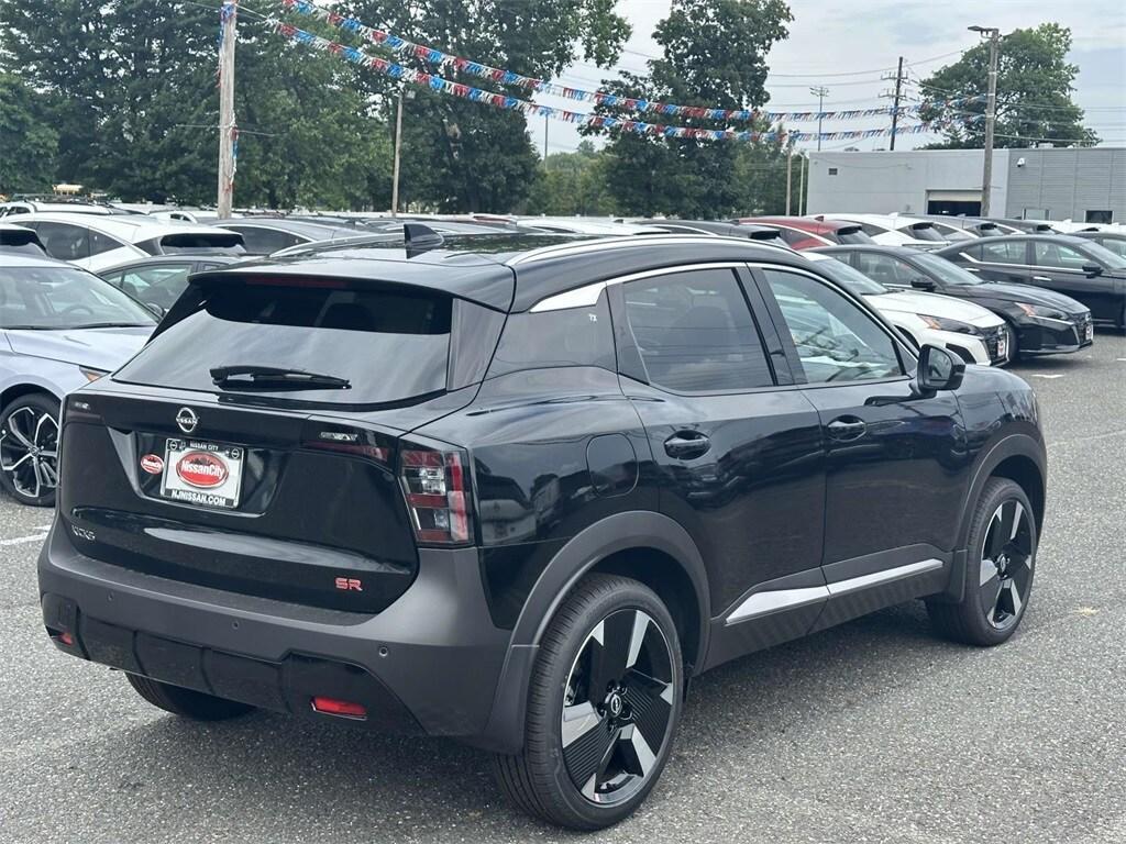 new 2025 Nissan Kicks car, priced at $28,275