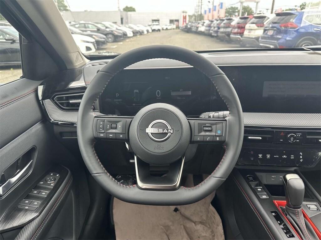 new 2025 Nissan Kicks car, priced at $28,275