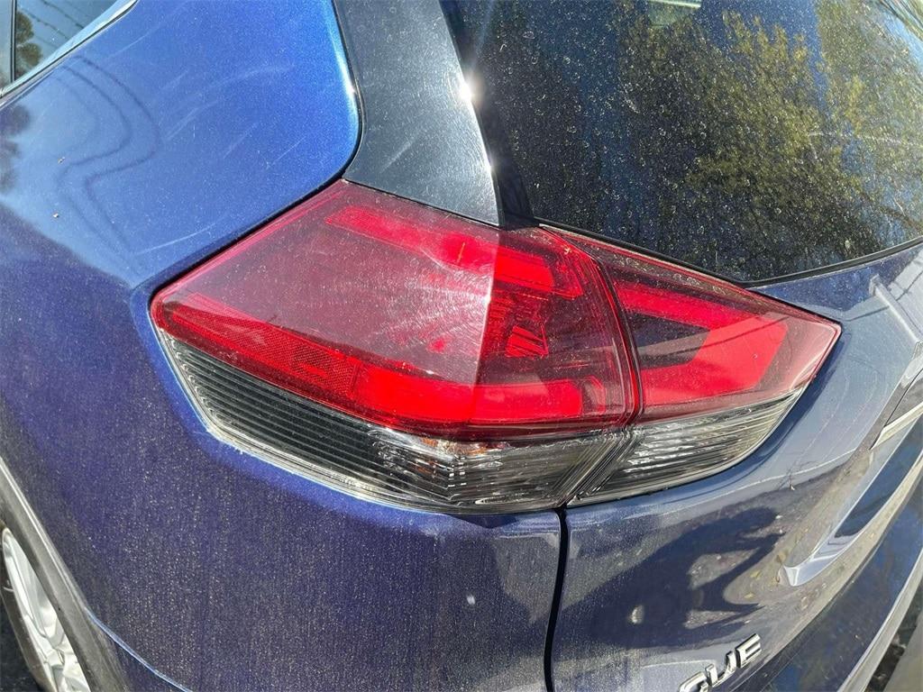 used 2018 Nissan Rogue car, priced at $18,979