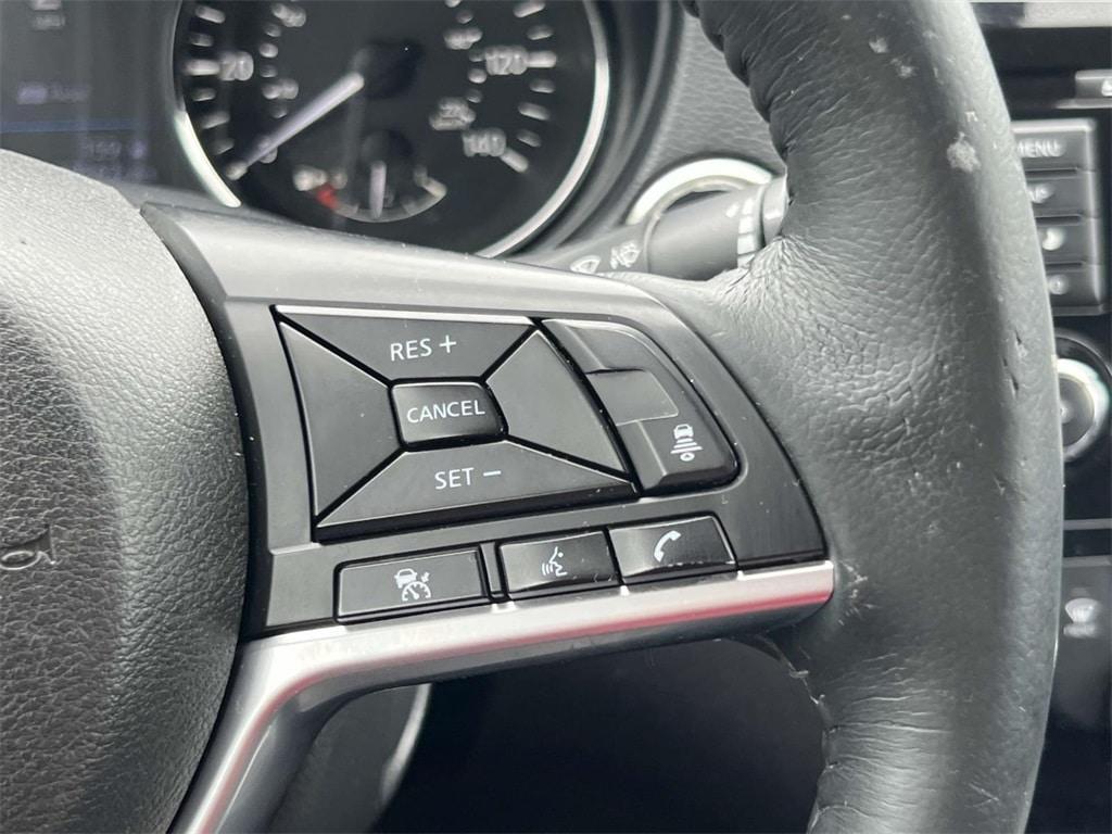 used 2018 Nissan Rogue car, priced at $17,179