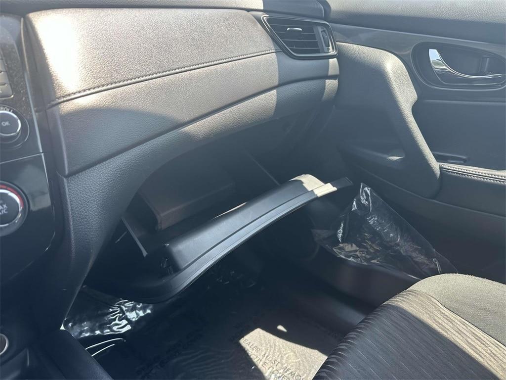 used 2020 Nissan Rogue car, priced at $15,497