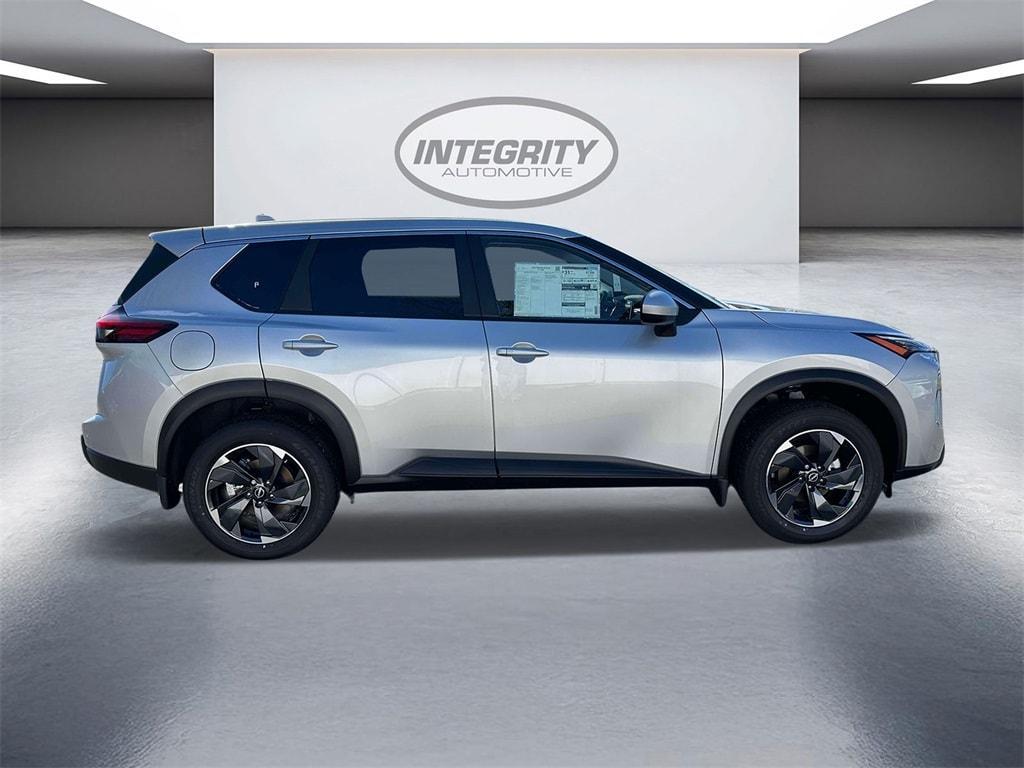 new 2025 Nissan Rogue car, priced at $35,045
