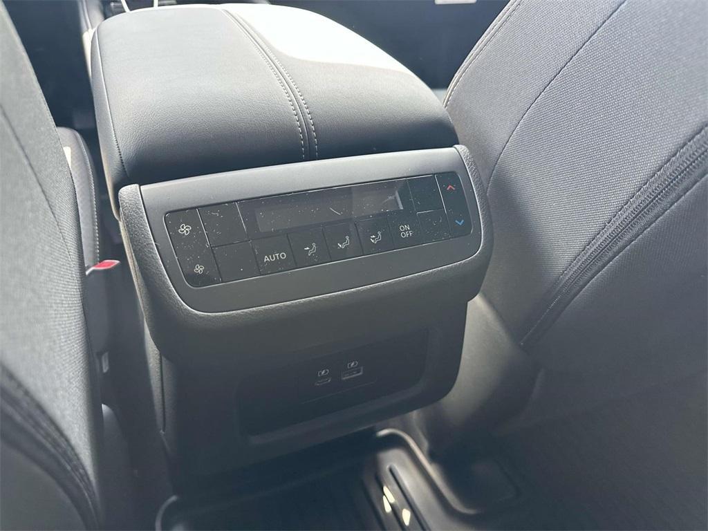 new 2025 Nissan Pathfinder car, priced at $45,865