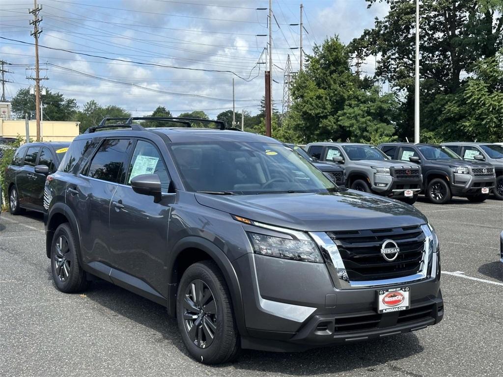 new 2025 Nissan Pathfinder car, priced at $45,865