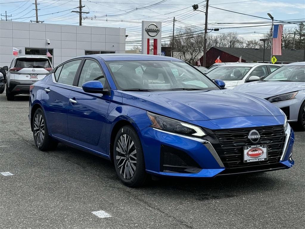 new 2025 Nissan Altima car, priced at $32,595