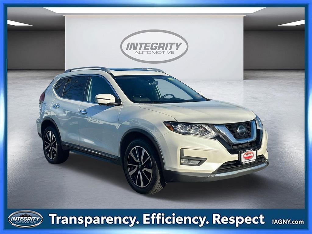 used 2020 Nissan Rogue car, priced at $13,499