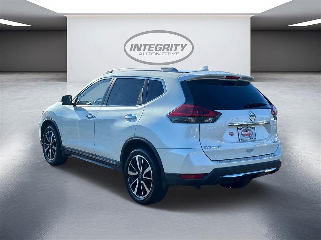 used 2020 Nissan Rogue car, priced at $13,499