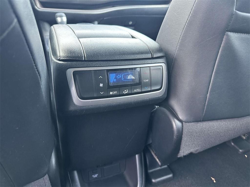 used 2019 Toyota Highlander car, priced at $29,788