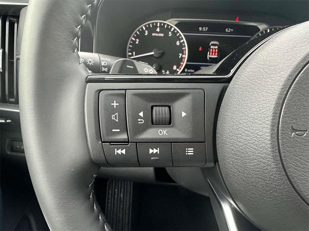 new 2025 Nissan Pathfinder car, priced at $47,310