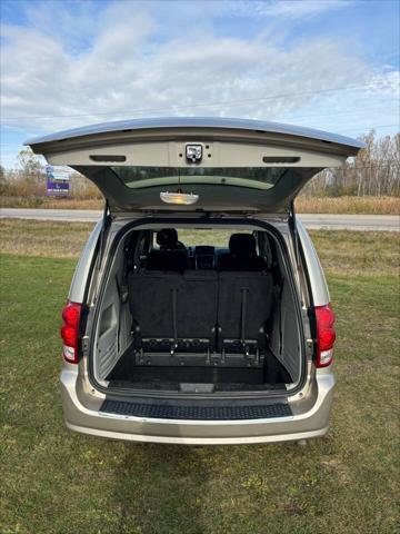 used 2013 Dodge Grand Caravan car, priced at $4,000