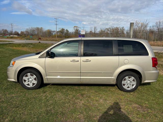 used 2013 Dodge Grand Caravan car, priced at $4,000