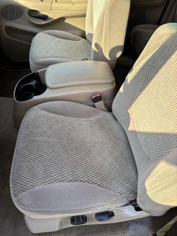 used 1997 Ford F-150 car, priced at $5,000