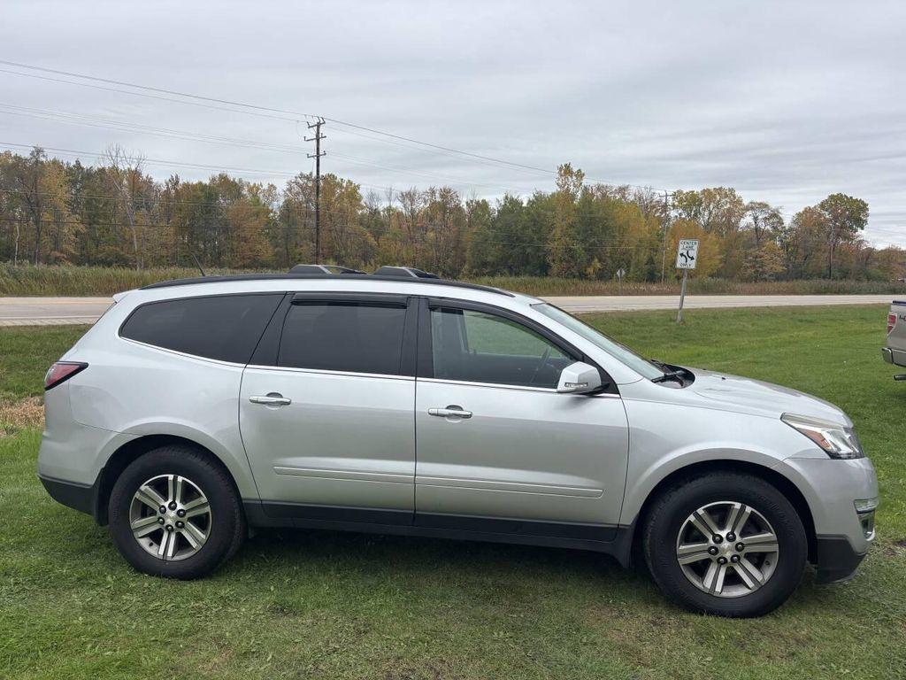 used 2016 Chevrolet Traverse car, priced at $10,000