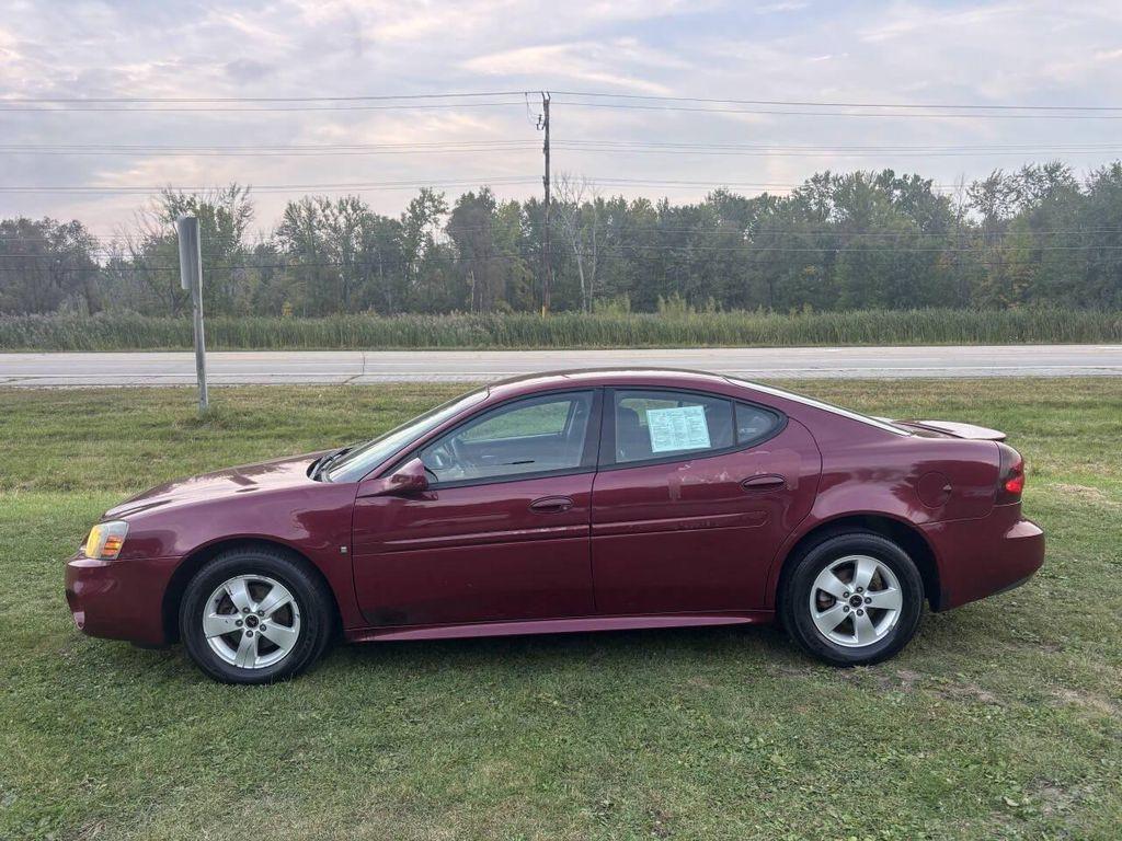 used 2006 Pontiac Grand Prix car, priced at $6,000