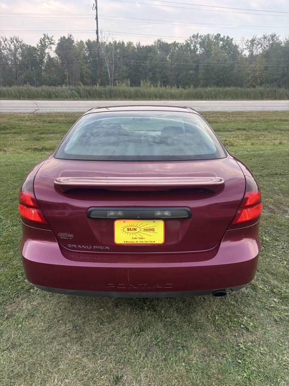 used 2006 Pontiac Grand Prix car, priced at $6,000