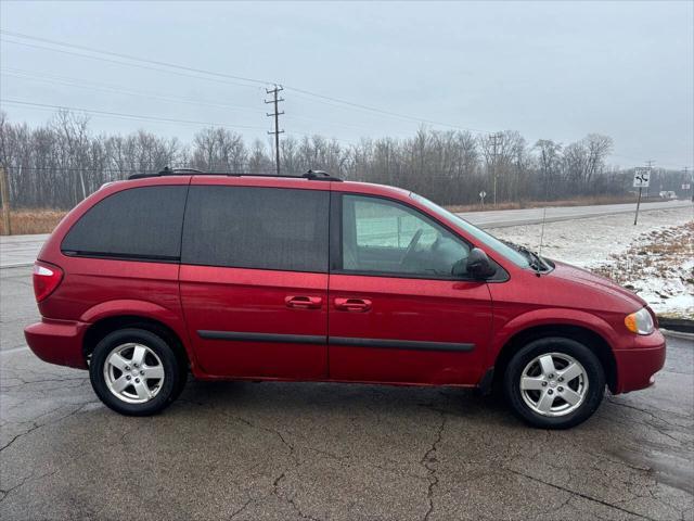 used 2005 Dodge Caravan car, priced at $3,000