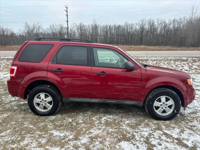 used 2009 Ford Escape car, priced at $8,000