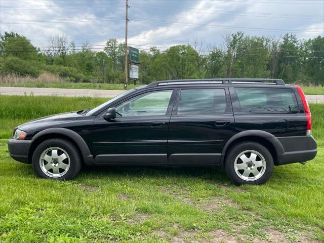 used 2003 Volvo XC70 car, priced at $4,000