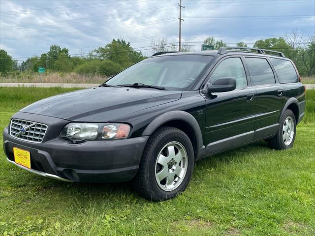 used 2003 Volvo XC70 car, priced at $4,000