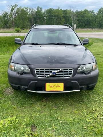 used 2003 Volvo XC70 car, priced at $4,000