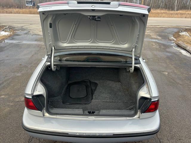 used 1998 Buick LeSabre car, priced at $5,000