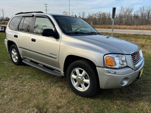 used 2006 GMC Envoy car, priced at $5,000