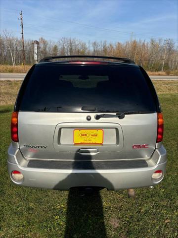 used 2006 GMC Envoy car, priced at $5,000