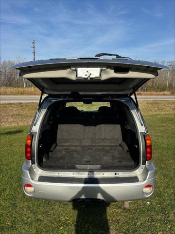 used 2006 GMC Envoy car, priced at $5,000