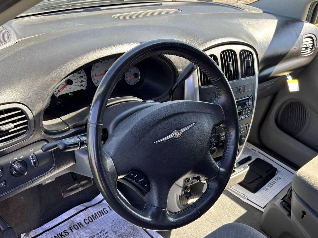 used 2007 Chrysler Town & Country car, priced at $6,000