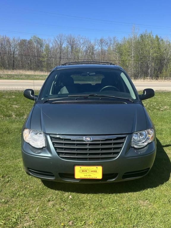 used 2007 Chrysler Town & Country car, priced at $6,000