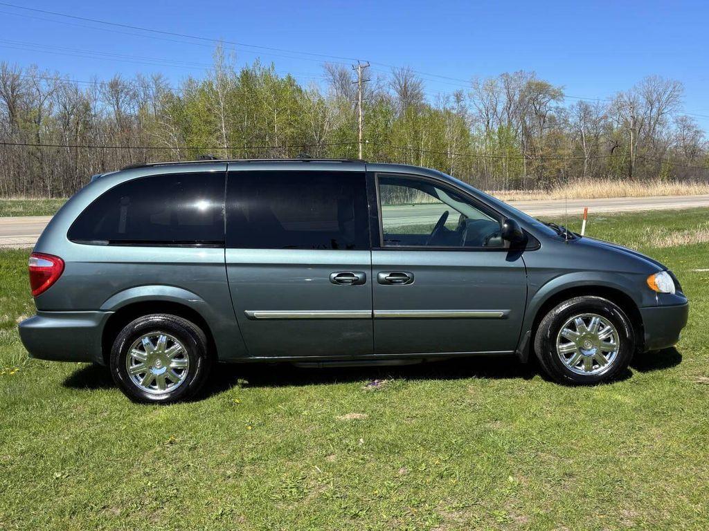 used 2007 Chrysler Town & Country car, priced at $6,000