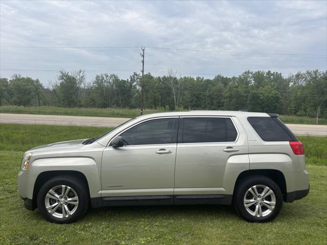 used 2015 GMC Terrain car, priced at $8,000