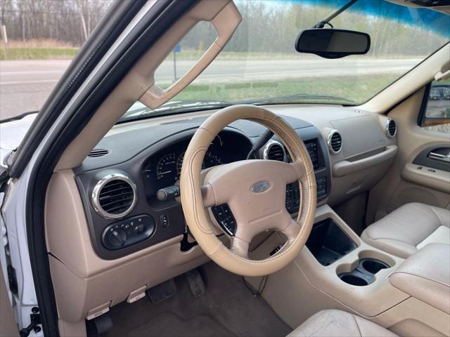 used 2003 Ford Expedition car, priced at $8,000