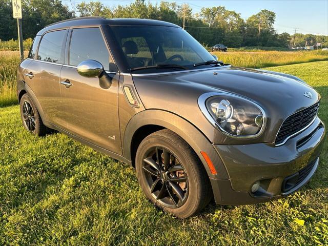 used 2013 MINI Countryman car, priced at $9,000