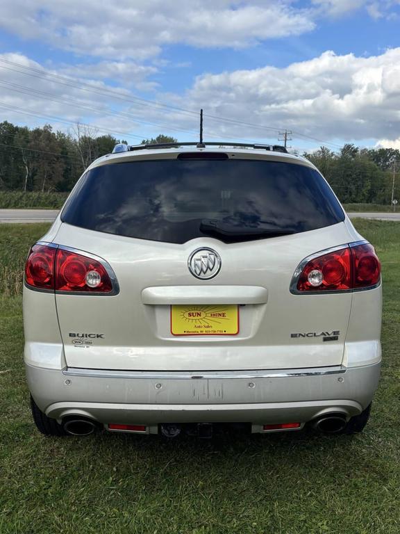 used 2010 Buick Enclave car, priced at $7,000