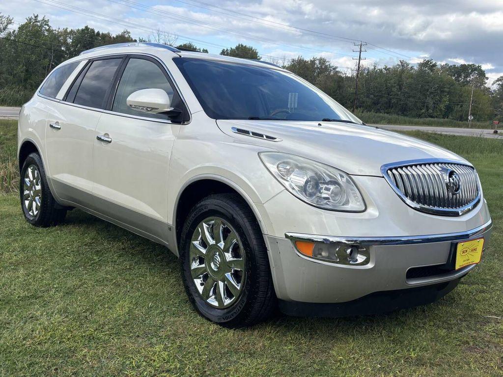used 2010 Buick Enclave car, priced at $7,000