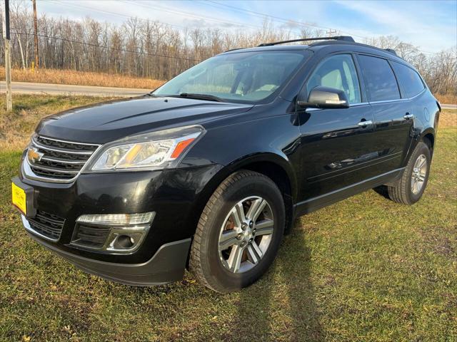 used 2015 Chevrolet Traverse car, priced at $9,000