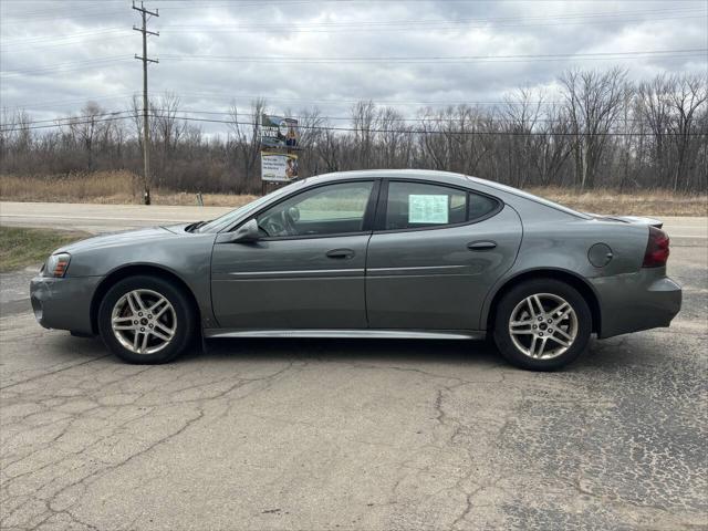used 2005 Pontiac Grand Prix car, priced at $3,000