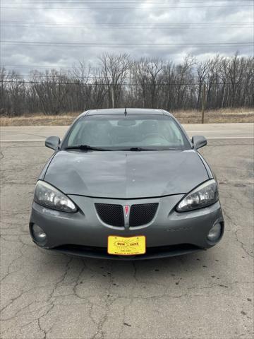 used 2005 Pontiac Grand Prix car, priced at $3,000