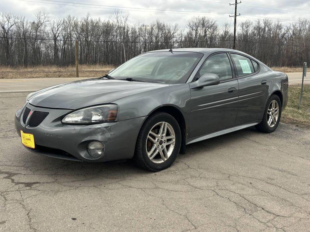 used 2005 Pontiac Grand Prix car, priced at $3,000