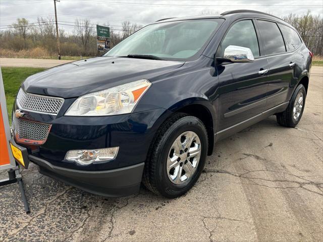 used 2010 Chevrolet Traverse car, priced at $8,000