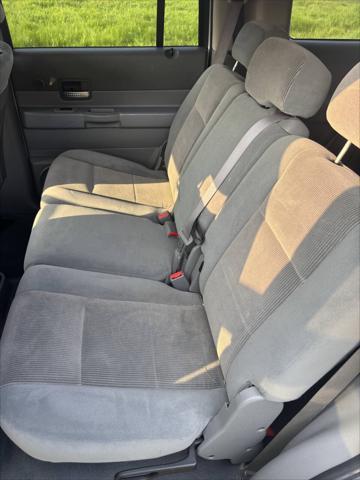 used 2005 Dodge Durango car, priced at $4,000