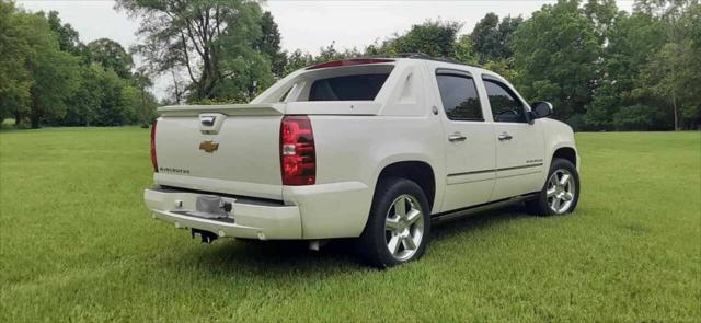 used 2013 Chevrolet Avalanche car, priced at $18,850