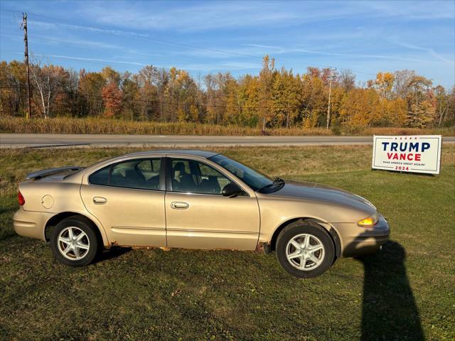 used 2003 Oldsmobile Alero car, priced at $3,000