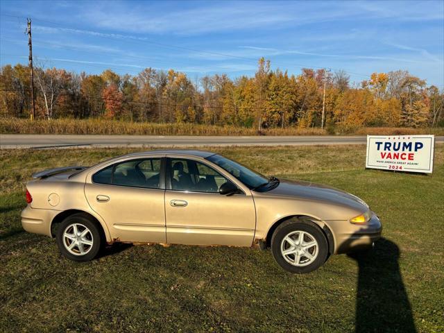 used 2003 Oldsmobile Alero car, priced at $3,000