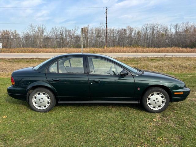 used 1996 Saturn SL car, priced at $3,000