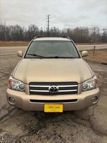 used 2006 Toyota Highlander Hybrid car, priced at $5,000