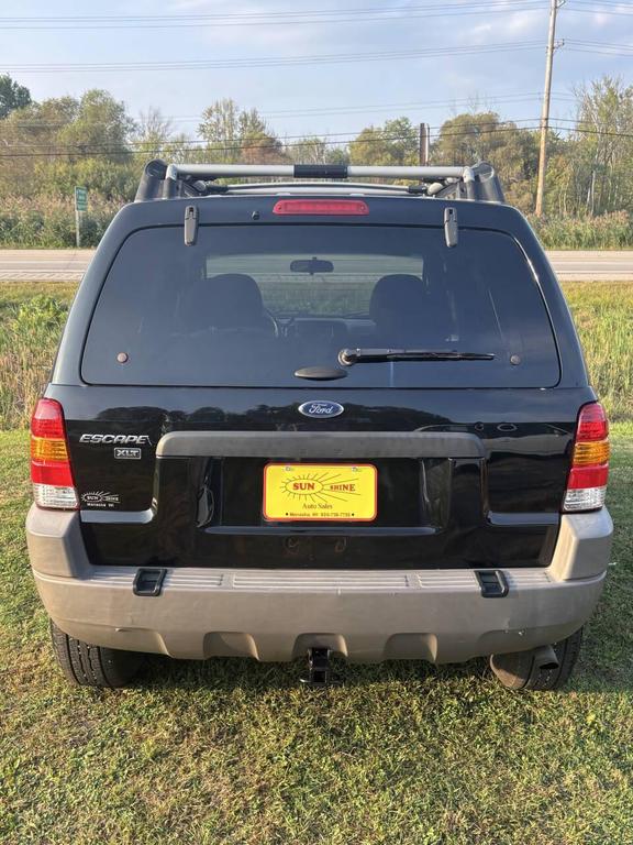 used 2002 Ford Escape car, priced at $4,000